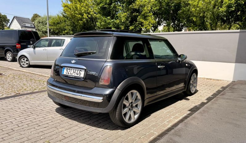 MINI Cooper One D full