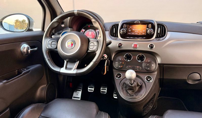 Abarth 595 1.4 T-Jet Turismo full